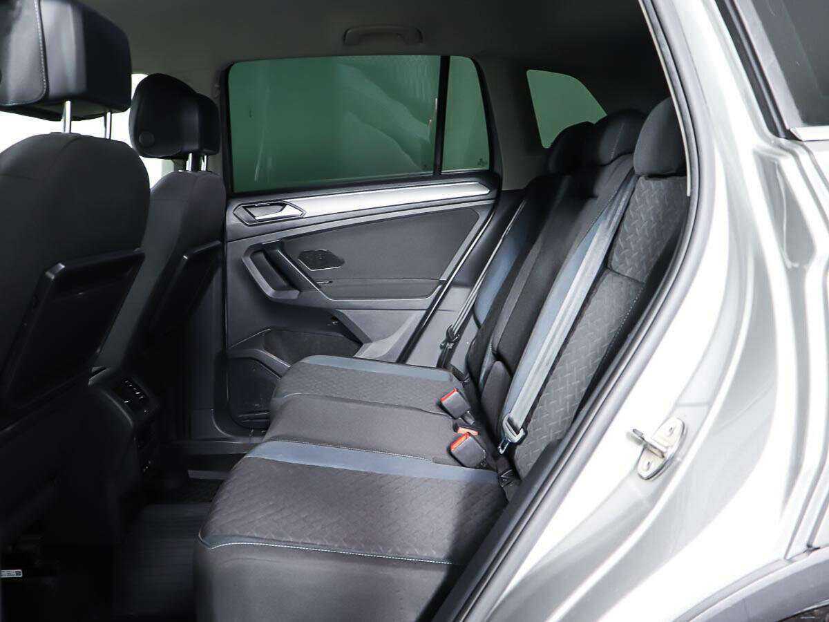 Volkswagen Tiguan, 2019 Фото №10