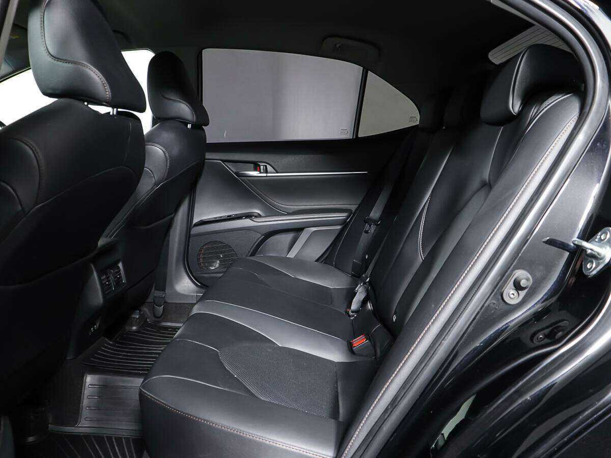 Toyota Camry, 2019 Фото №10