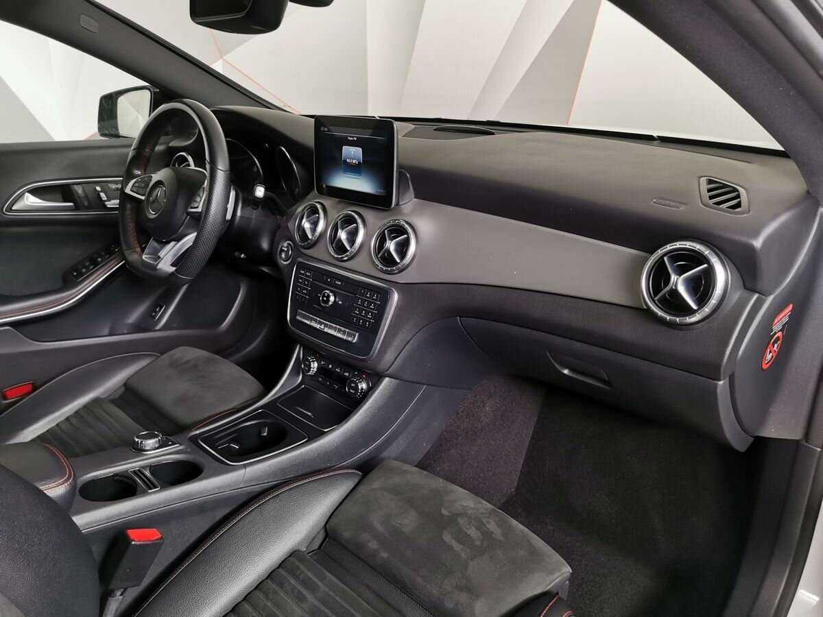 Mercedes-Benz CLA 200, 2017 Фото №9