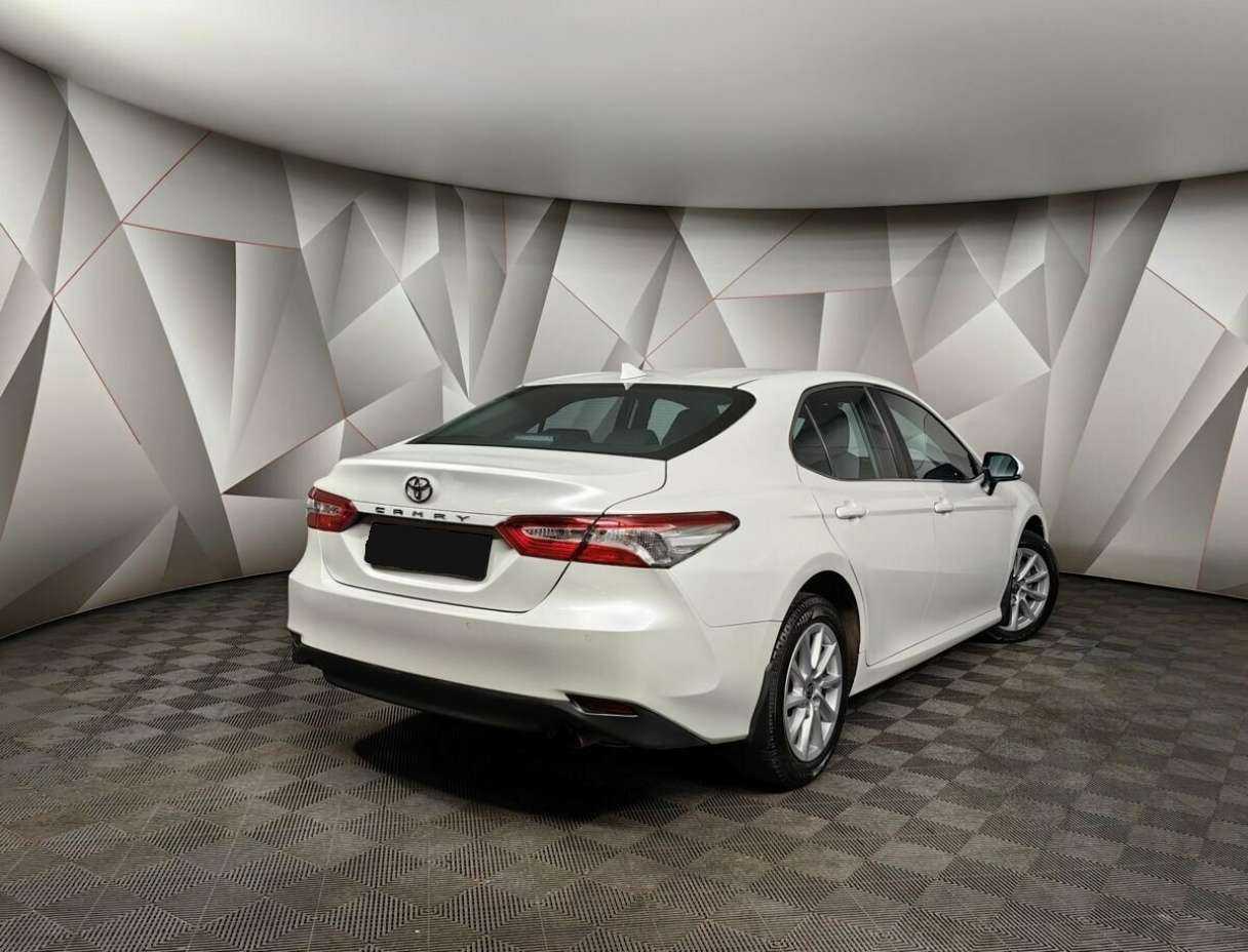Toyota Camry, 2021 - 63 085 км. | Фото №2