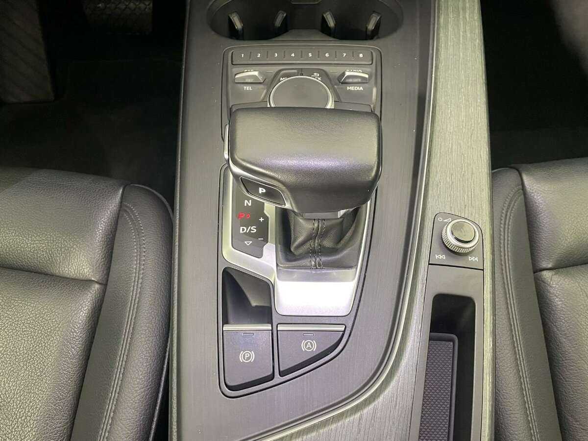 Audi A4, 2018 Фото №13