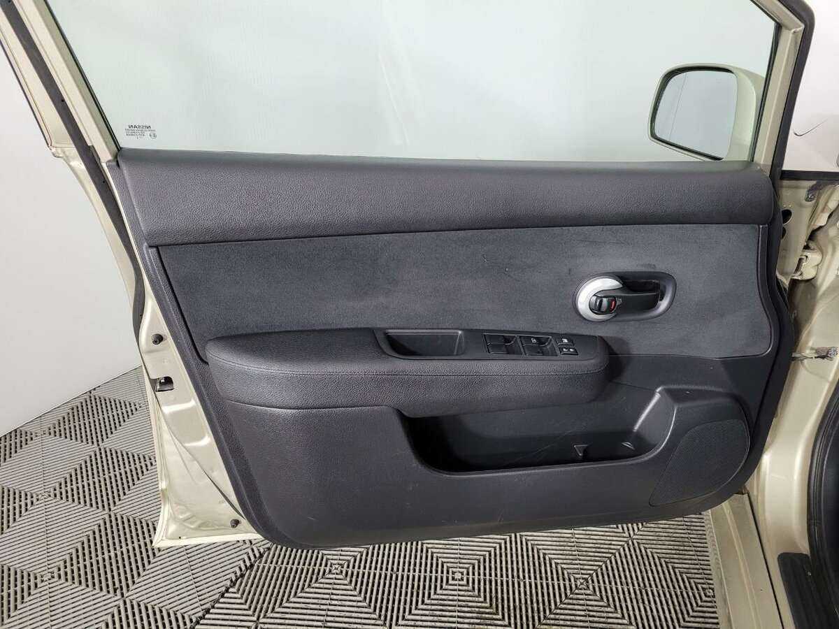 Nissan Tiida, 2013 - 77 000 км. | Фото №8