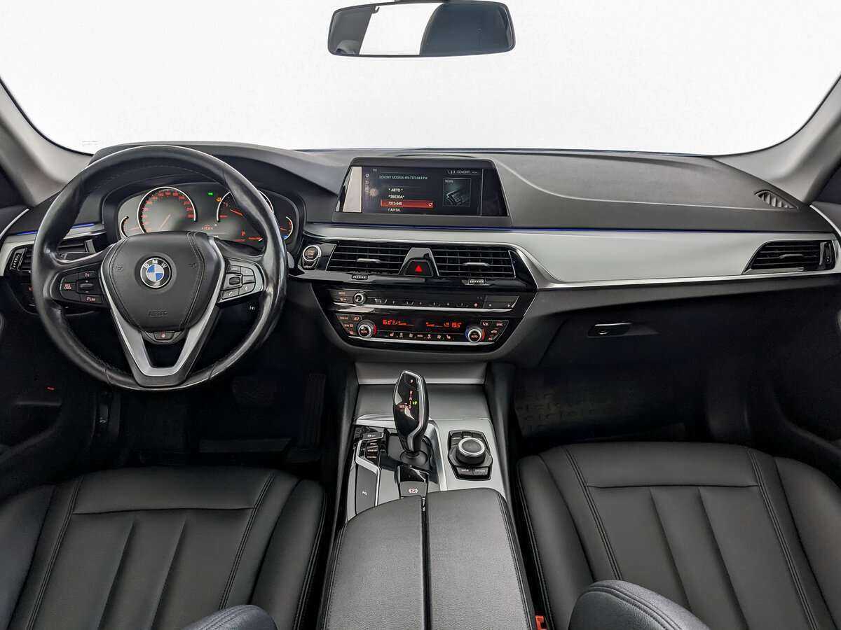 BMW 5 серии 520i, 2018 Фото №12