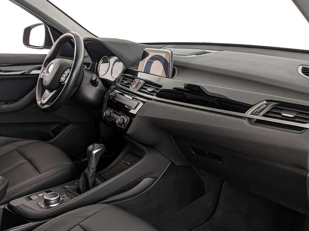 BMW X1 18d xDrive, 2018 Фото №11