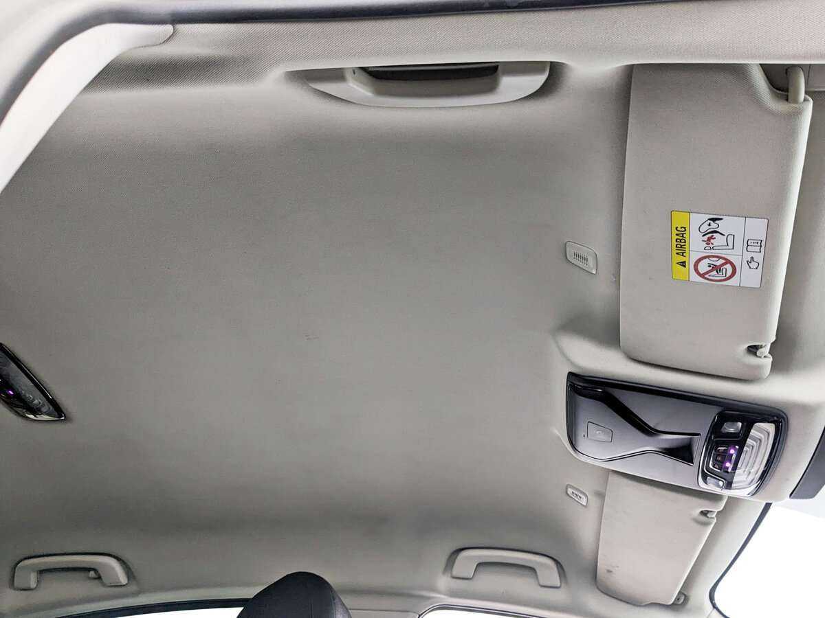 BMW 5 серии 520i, 2018 Фото №18