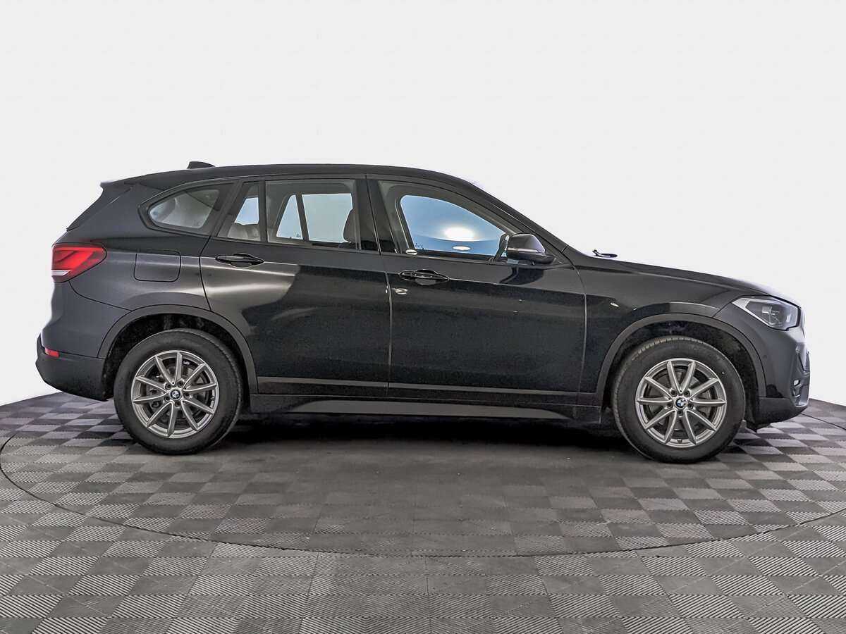 BMW X1 18i sDrive, 2021 - 33 000 км. | Фото №4