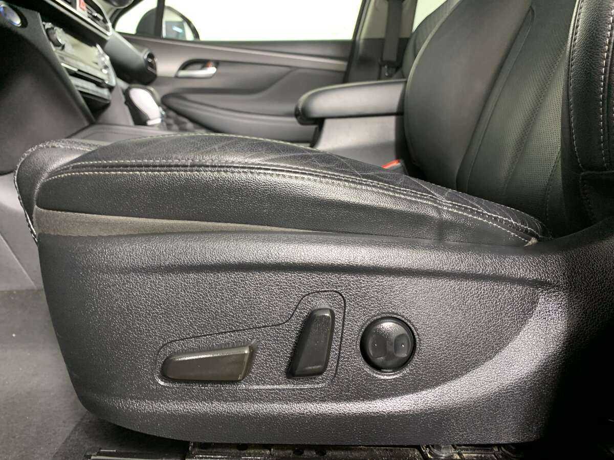 Hyundai Santa Fe, 2018 Фото №14