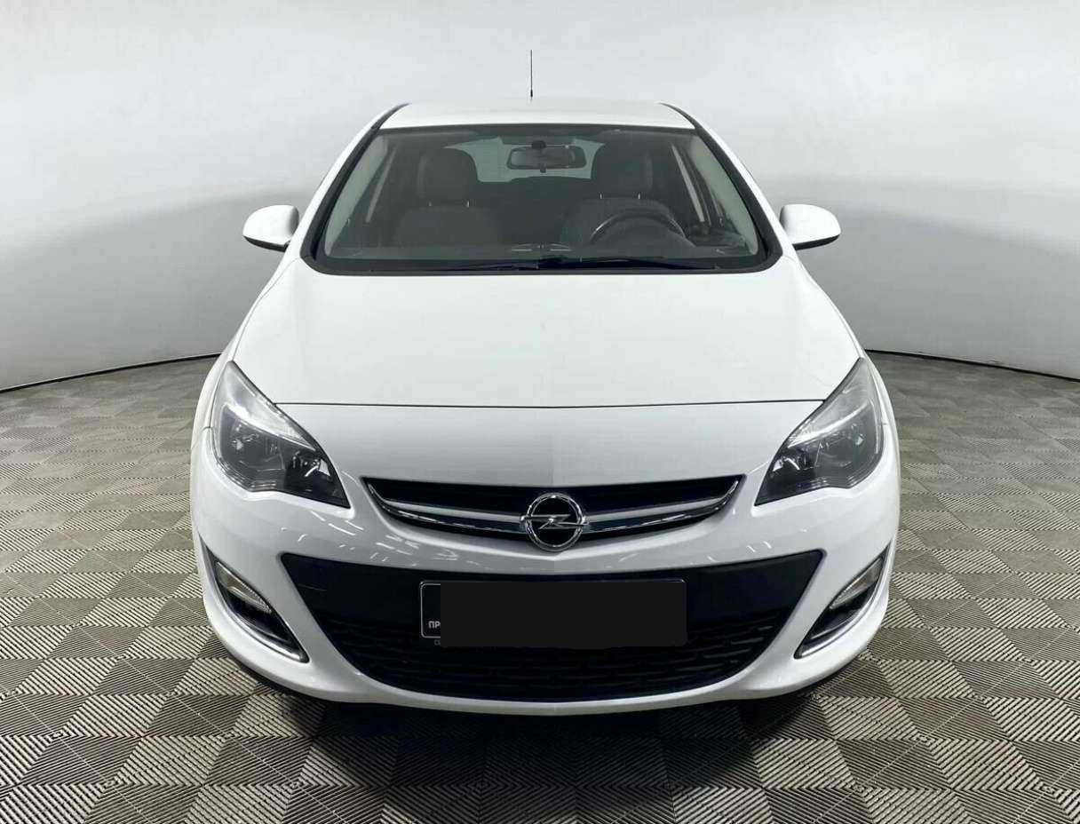 Opel Astra, 2012 - 110 000 км. | Фото №1