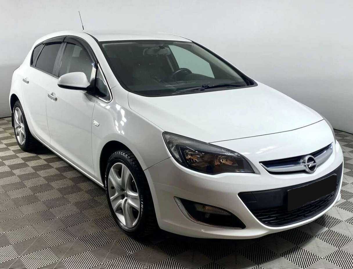 Opel Astra, 2012 - 110 000 км. | Фото №2