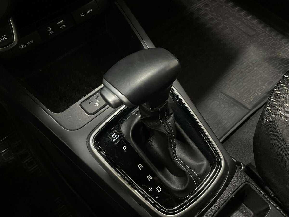 Kia Rio X-Line, 2020 Фото №9