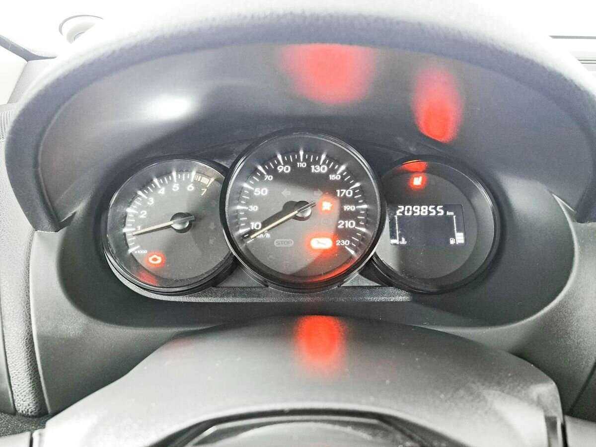 Renault Fluence, 2012 Фото №11