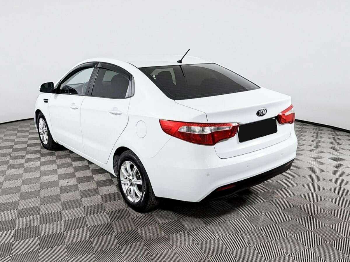 Kia Rio 5-speed, 2013 Фото №7