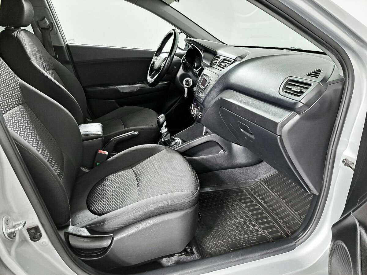 Kia Rio 6-speed, 2015 - 114 450 км. | Фото №8