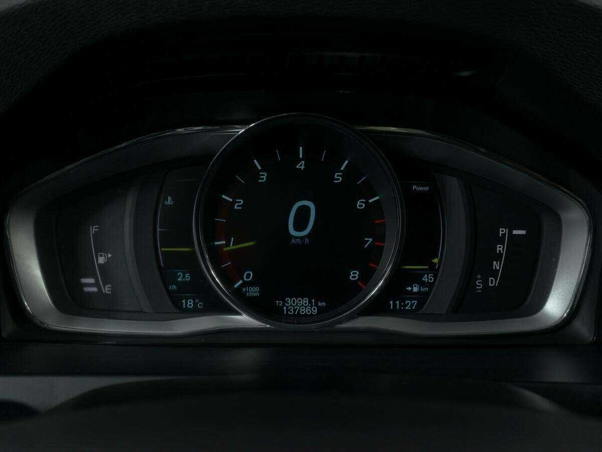 Volvo S60, 2014 Фото №12