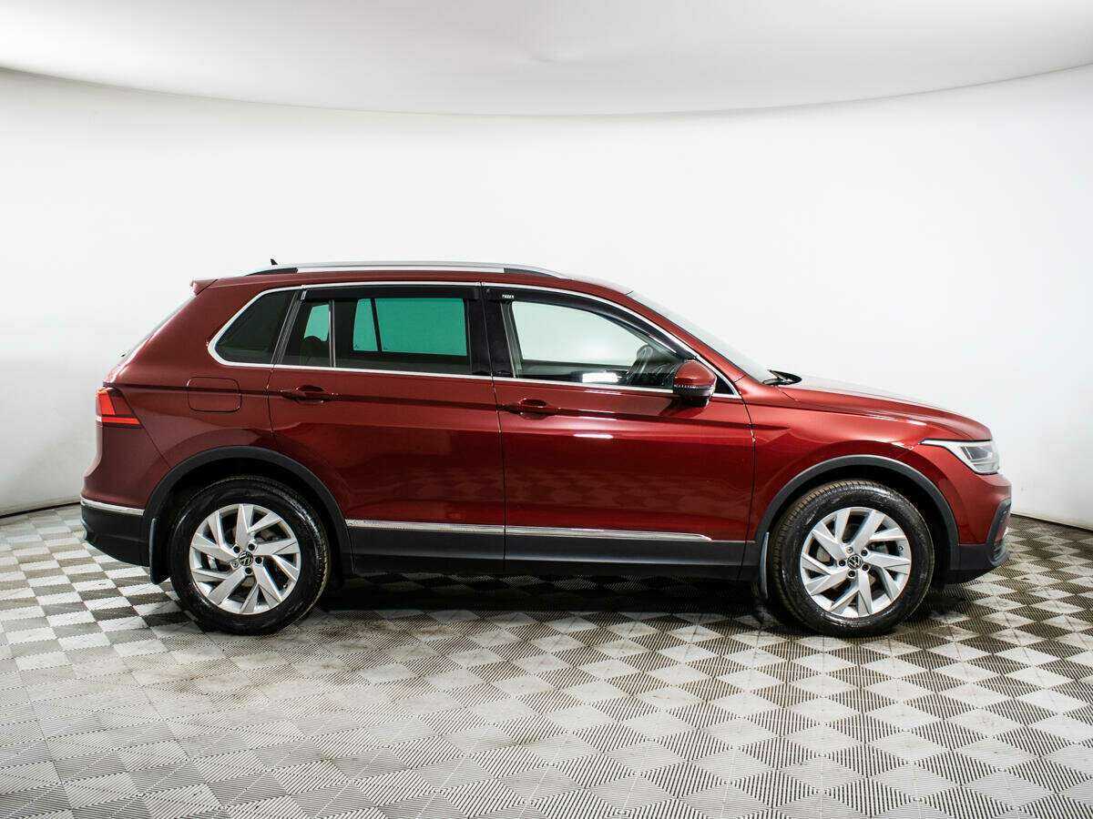 Volkswagen Tiguan, 2021 - 42 458 км. | Фото №4