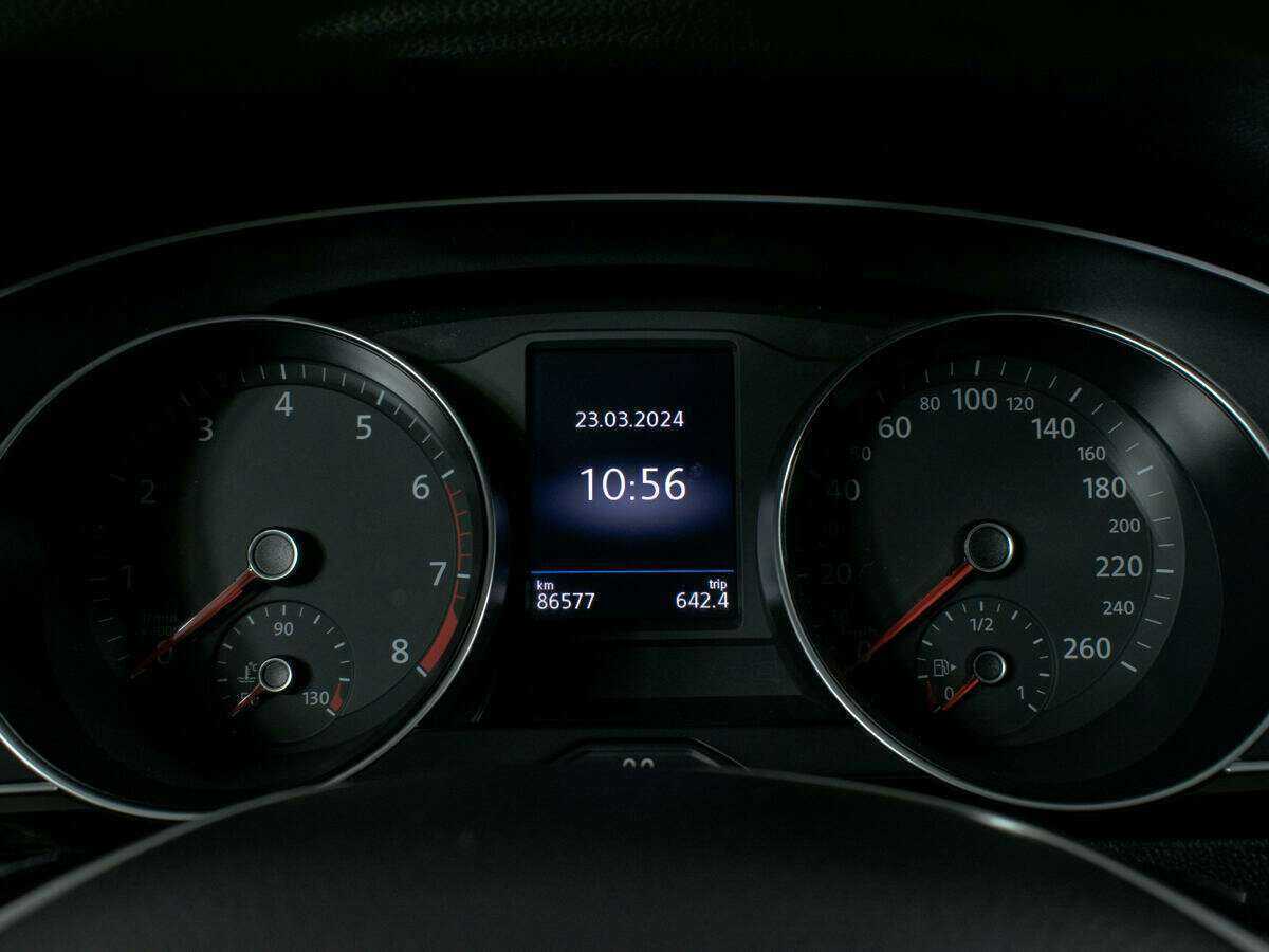 Volkswagen Passat, 2017 Фото №11