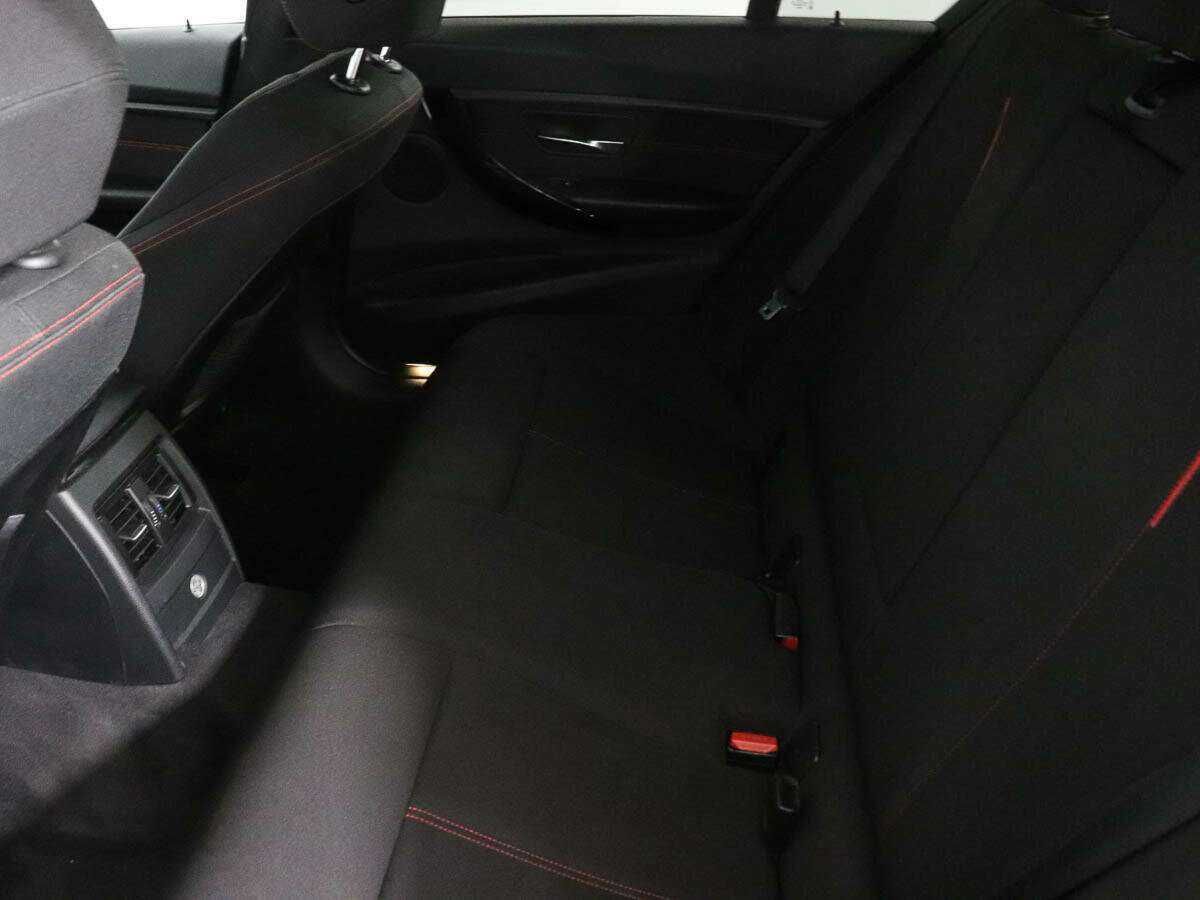 BMW 3 серии 320d, 2012 Фото №9