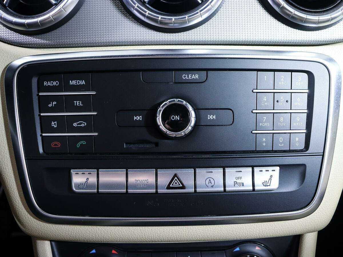 Mercedes-Benz CLA 200, 2017 Фото №18