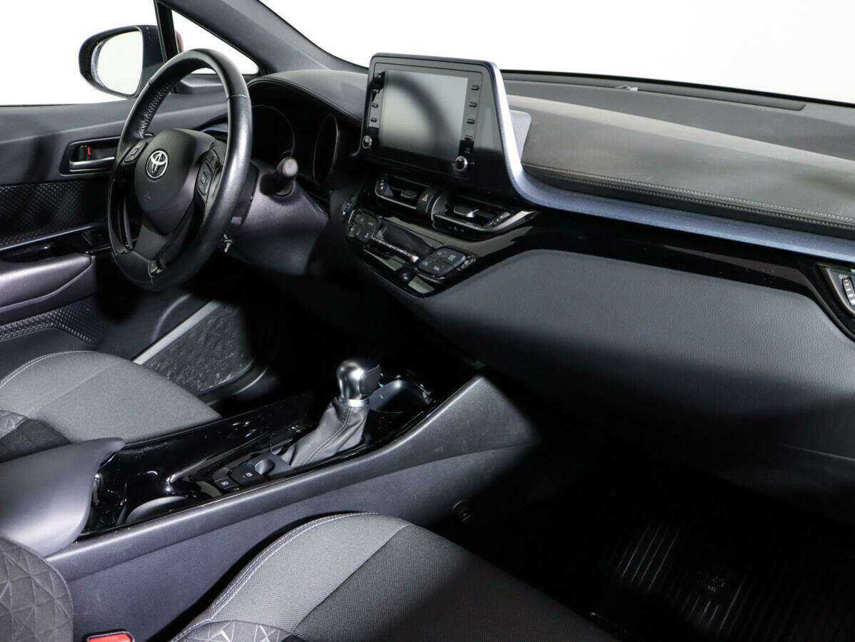 Toyota C-HR, 2019 Фото №7