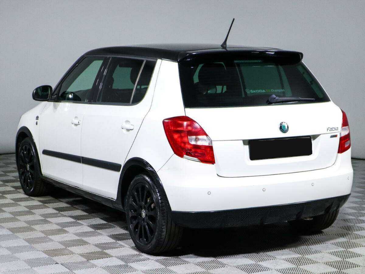 Skoda Fabia, 2012 Фото №7