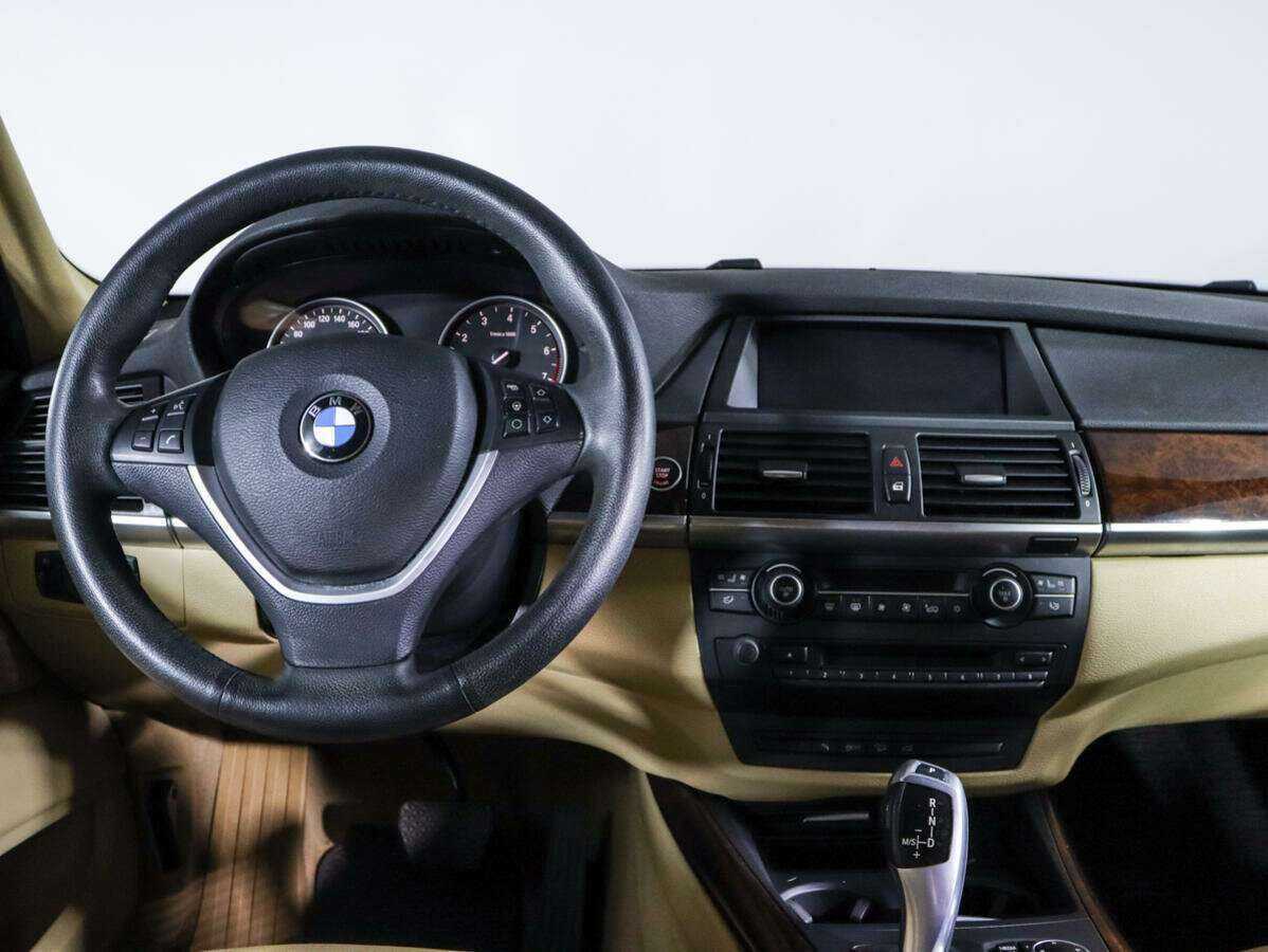 BMW X5 35i, 2013 Фото №12