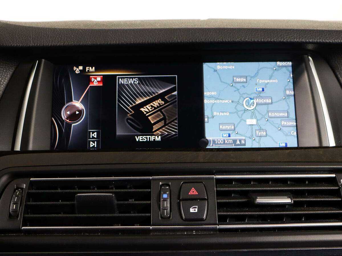 BMW 5 серии 530d xDrive, 2015 Фото №21