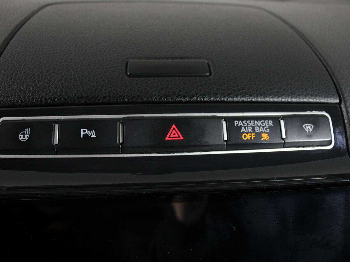 Volkswagen Touareg, 2015 Фото №24