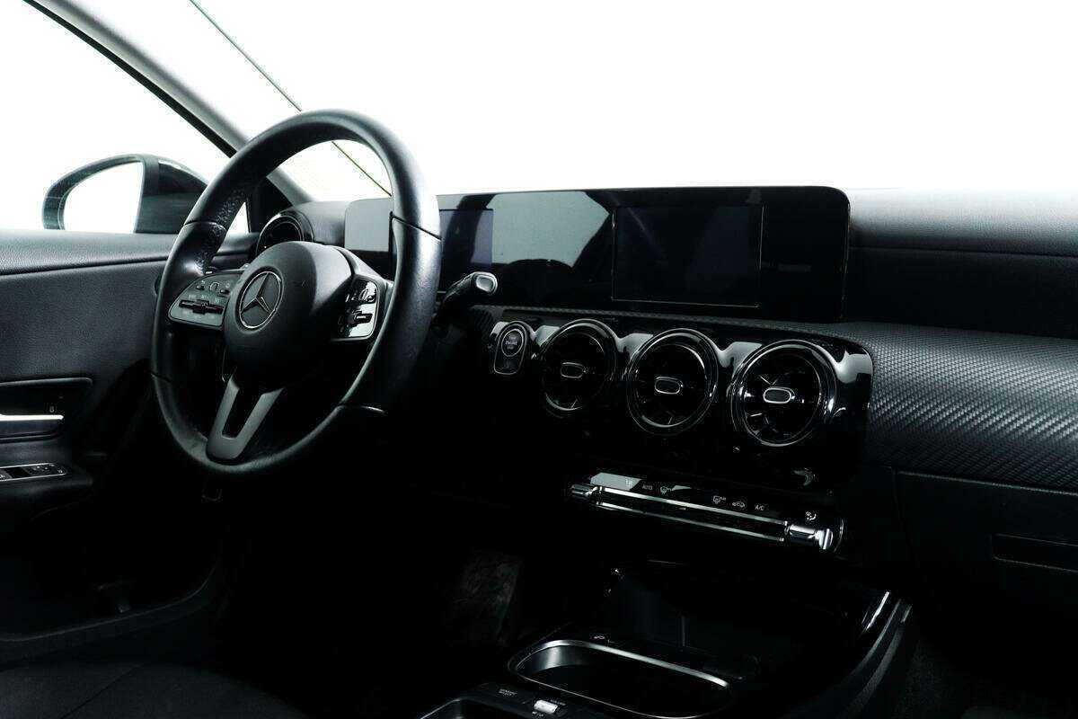Mercedes-Benz A-Класс 200, 2019 Фото №9