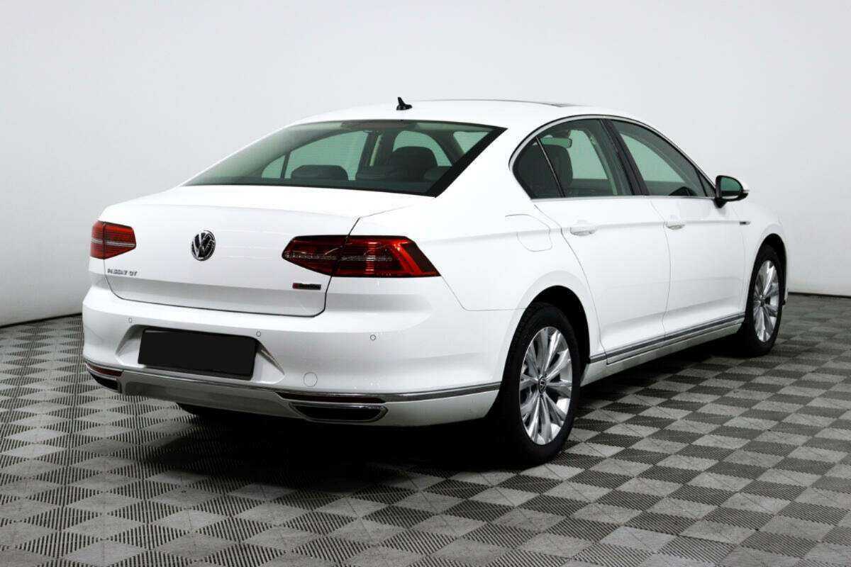 Volkswagen Passat DSG7, 2018 - 51 460 км. | Фото №4
