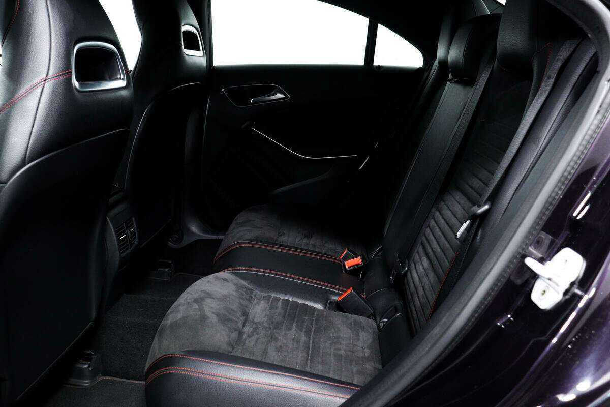 Mercedes-Benz CLA 200, 2015 Фото №11
