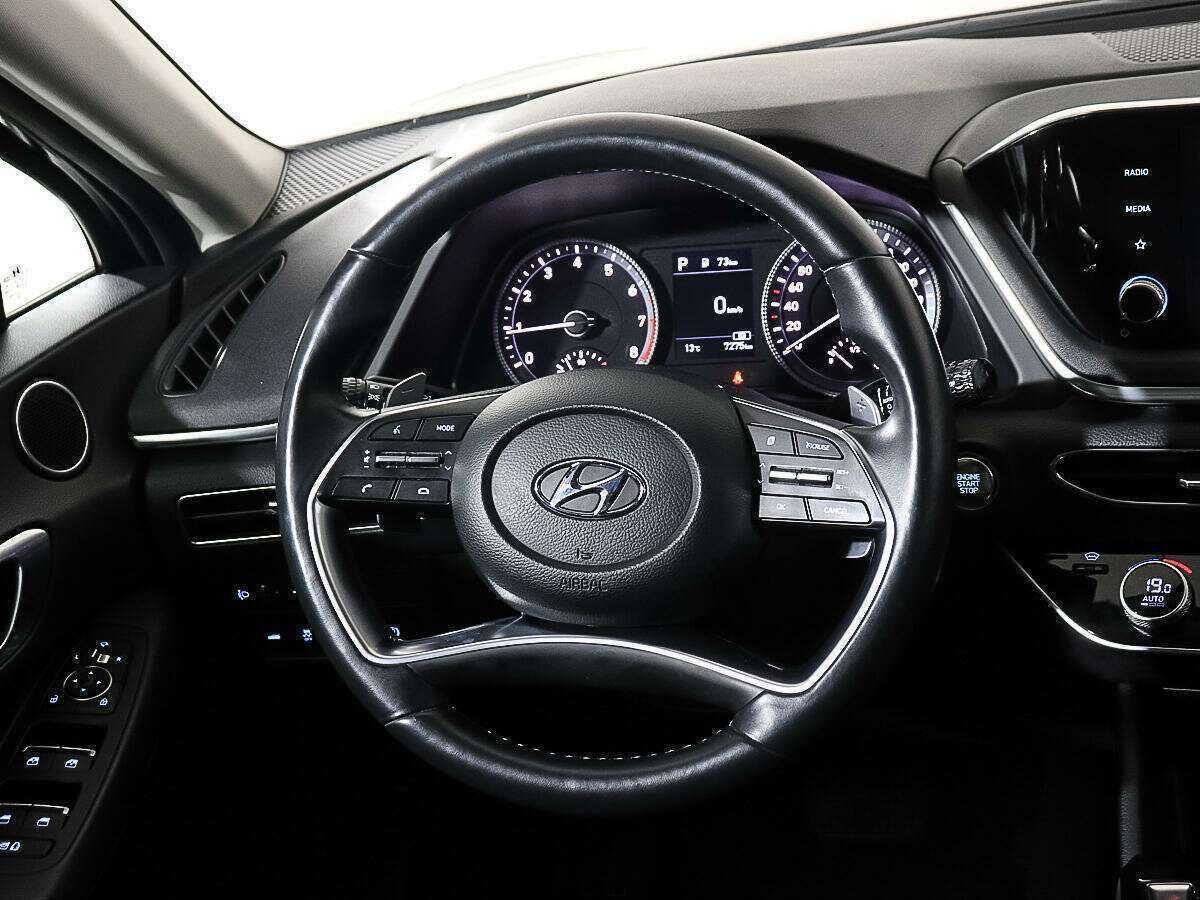 Hyundai Sonata, 2022 Фото №15