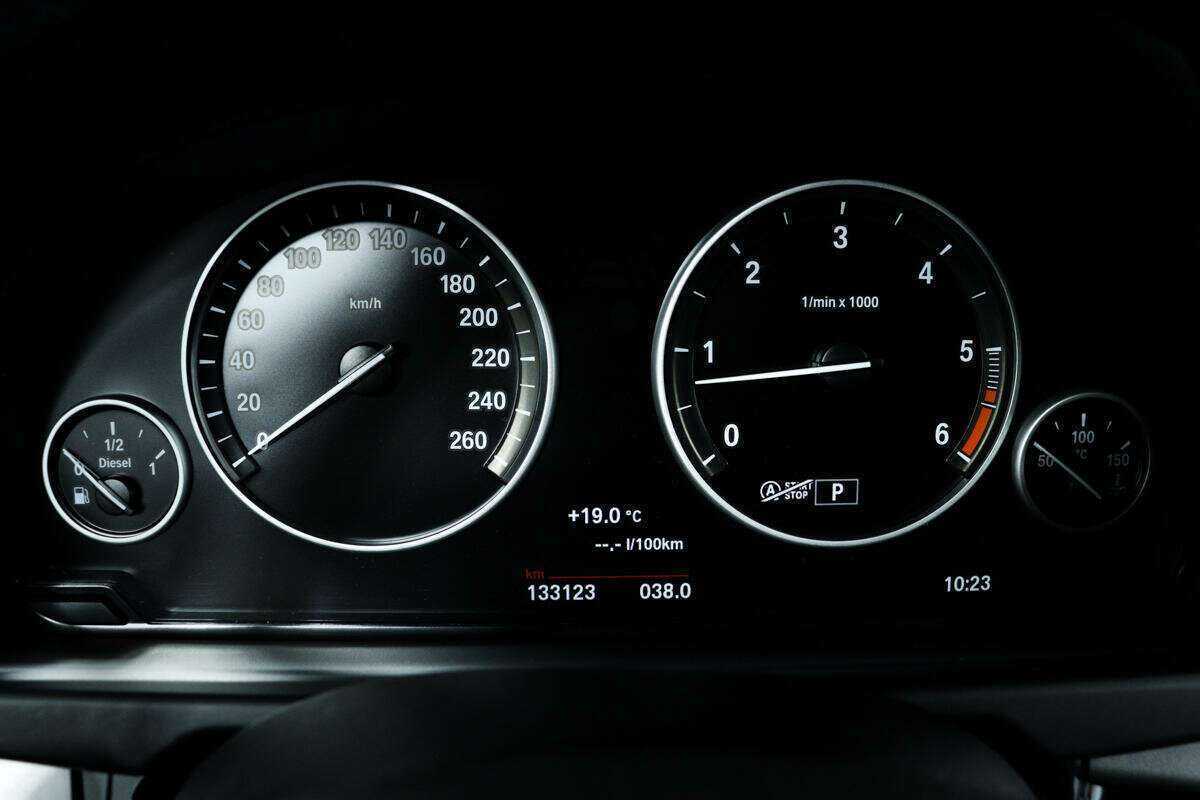 BMW X5 25d, 2015 Фото №10