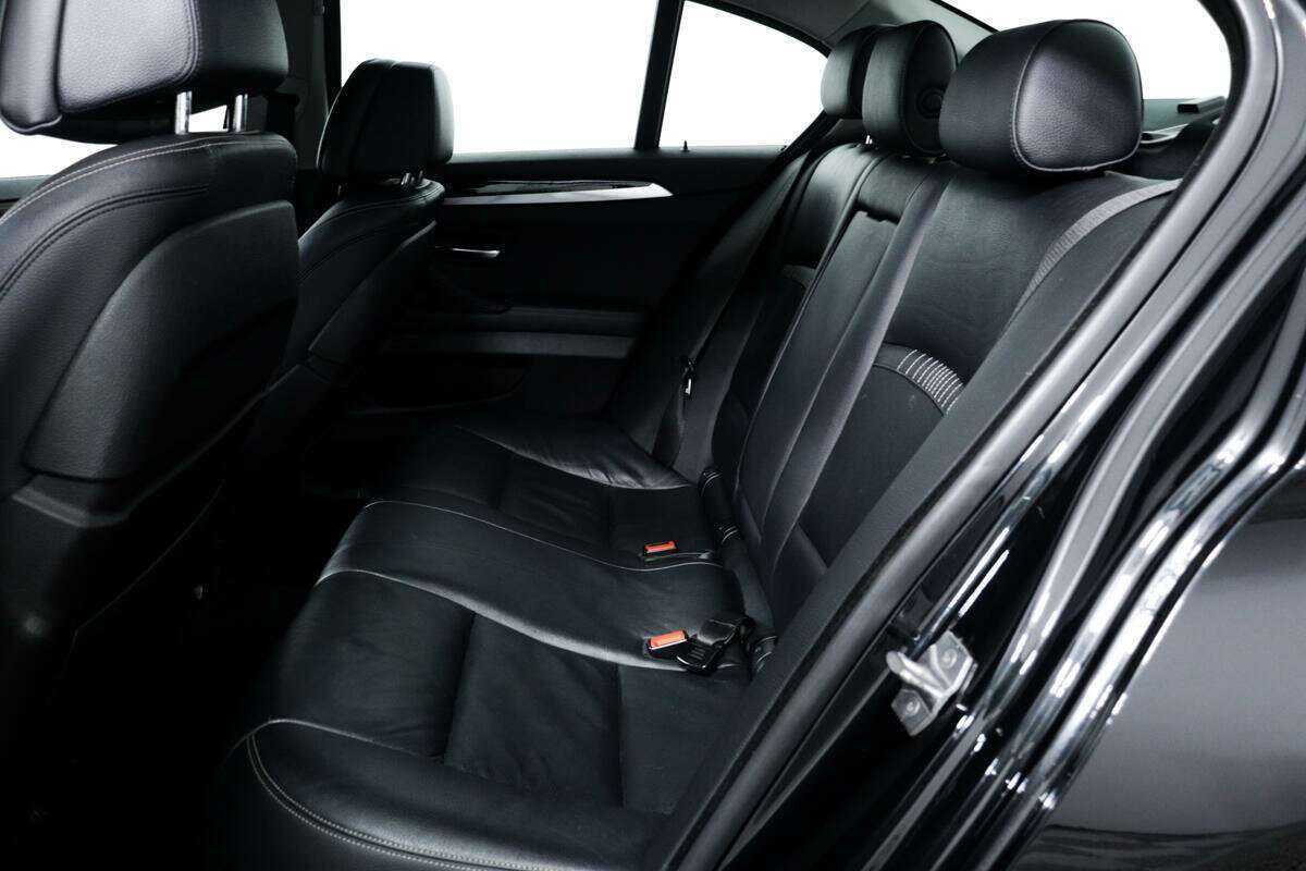 BMW 5 серии 528i xDrive, 2014 Фото №12