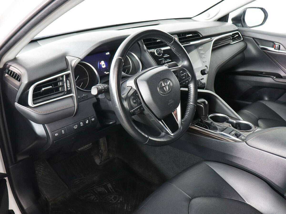 Toyota Camry, 2020 - 71 200 км. | Фото №8