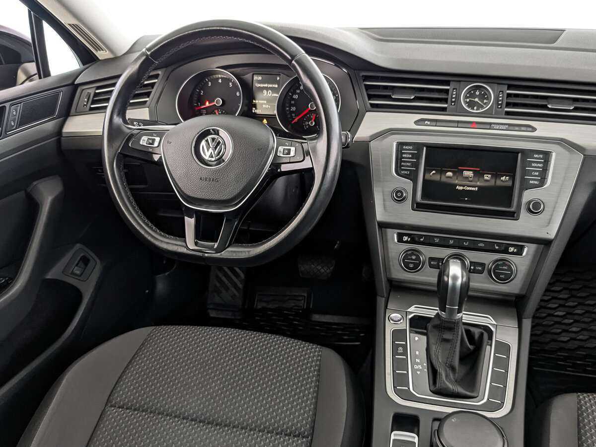 Volkswagen Passat, 2016 Фото №16