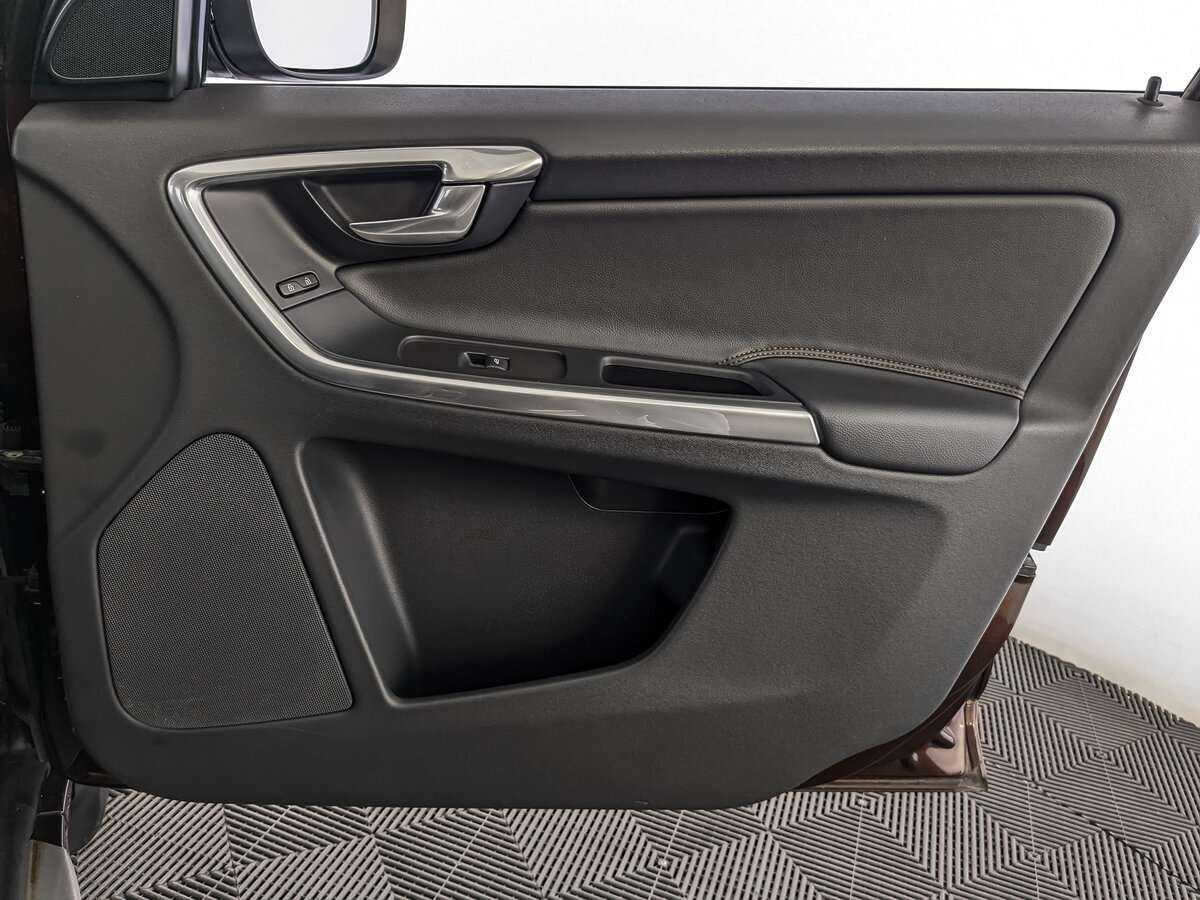 Volvo XC60, 2015 Фото №21