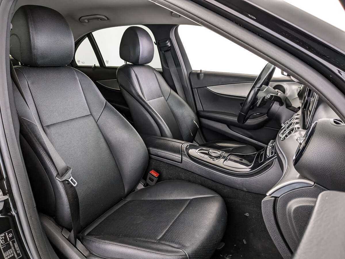 Mercedes-Benz E-Класс 200, 2018 Фото №20