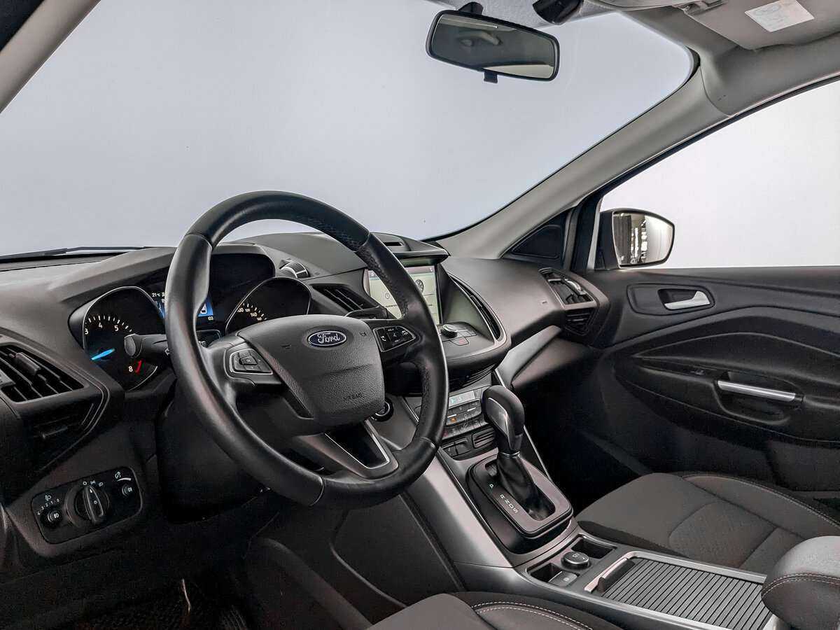 Ford Kuga, 2016 Фото №16