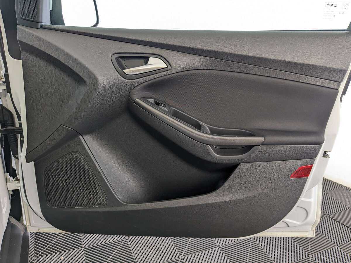 Ford Focus, 2018 Фото №21