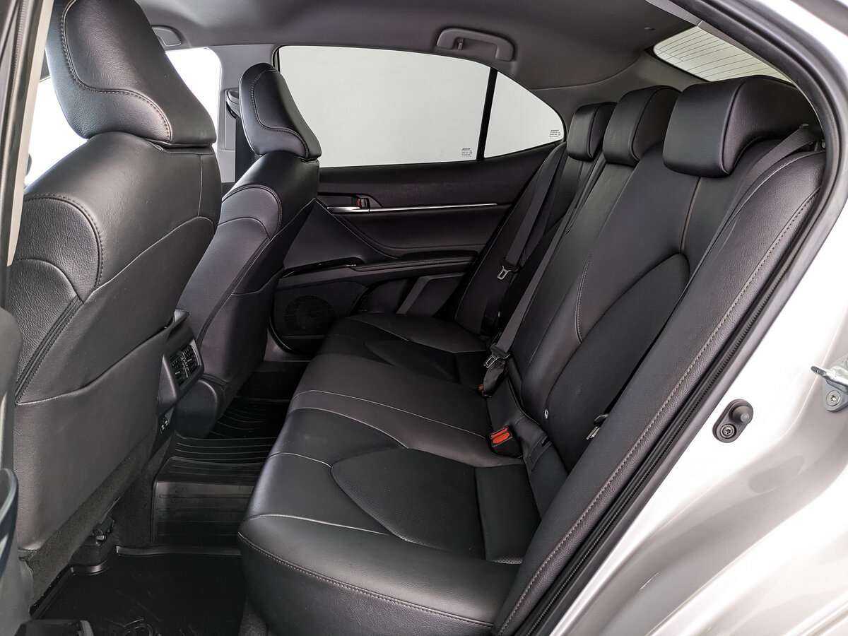 Toyota Camry, 2020 Фото №18