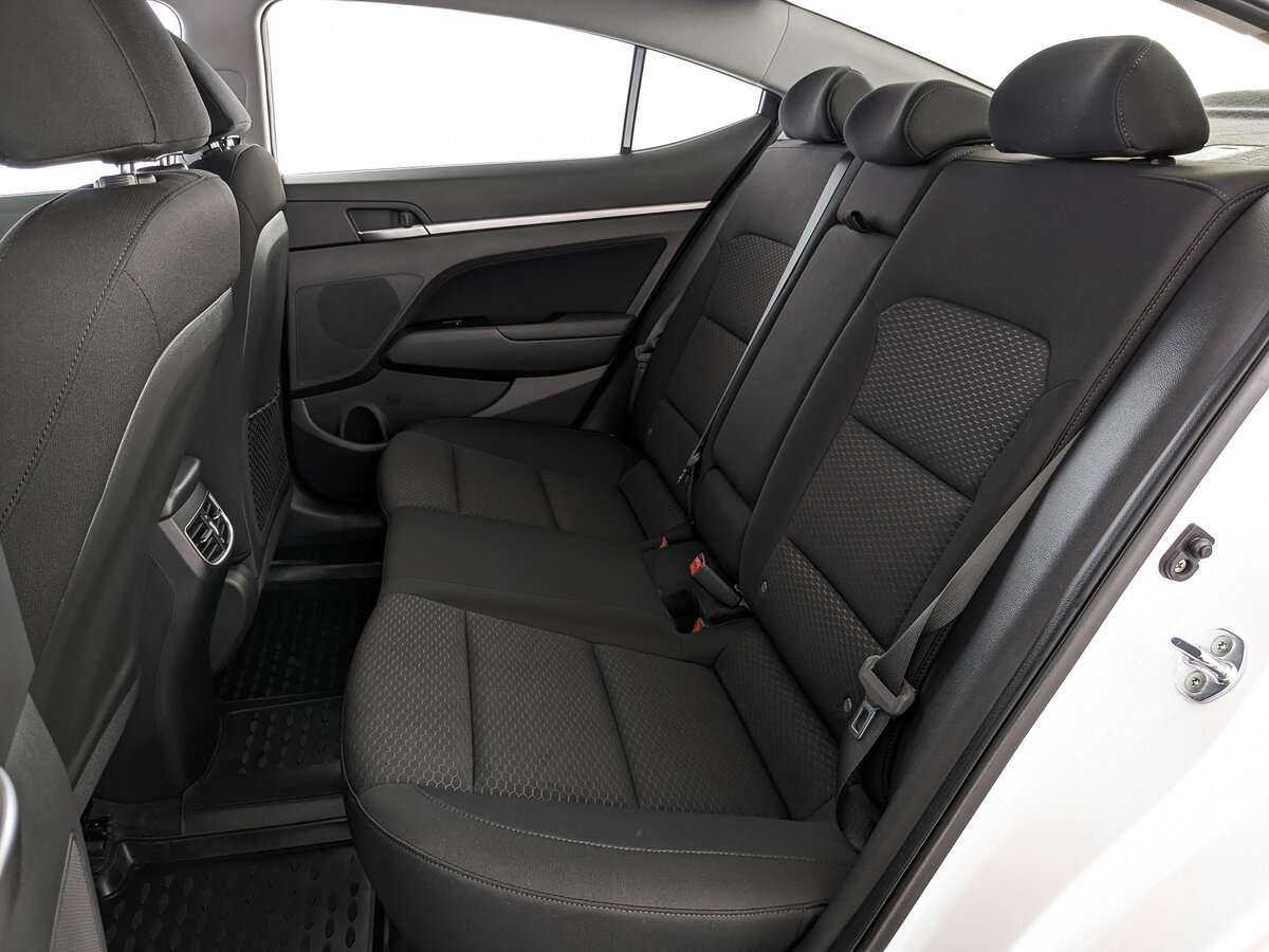 Hyundai Elantra, 2020 Фото №18
