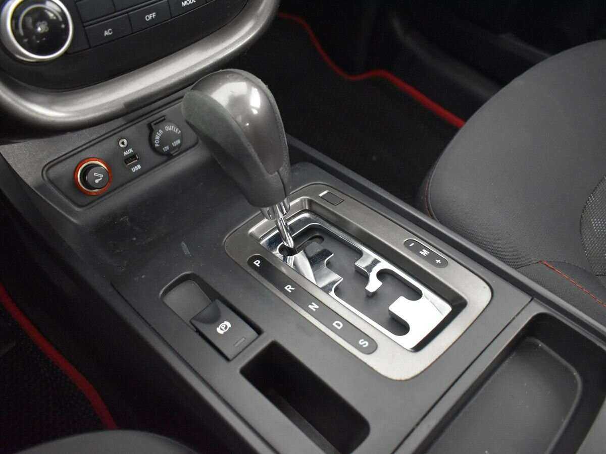 FAW Besturn X80, 2017 Фото №15