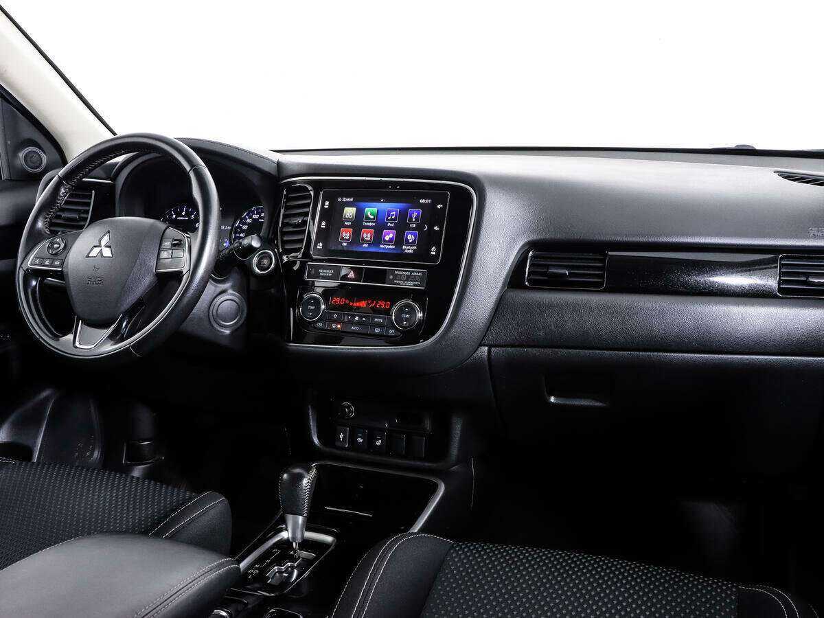 Mitsubishi Outlander, 2020 Фото №9