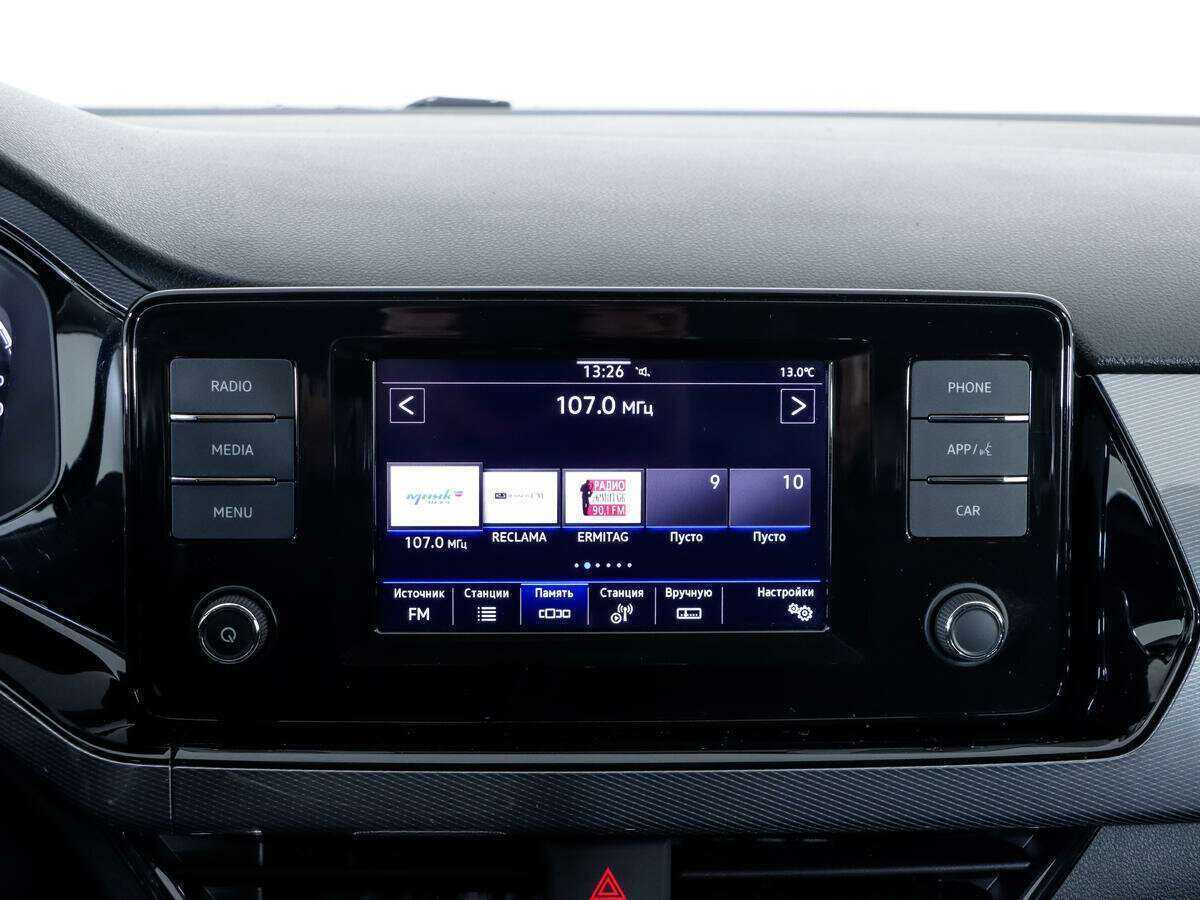 Volkswagen Polo, 2022 Фото №15