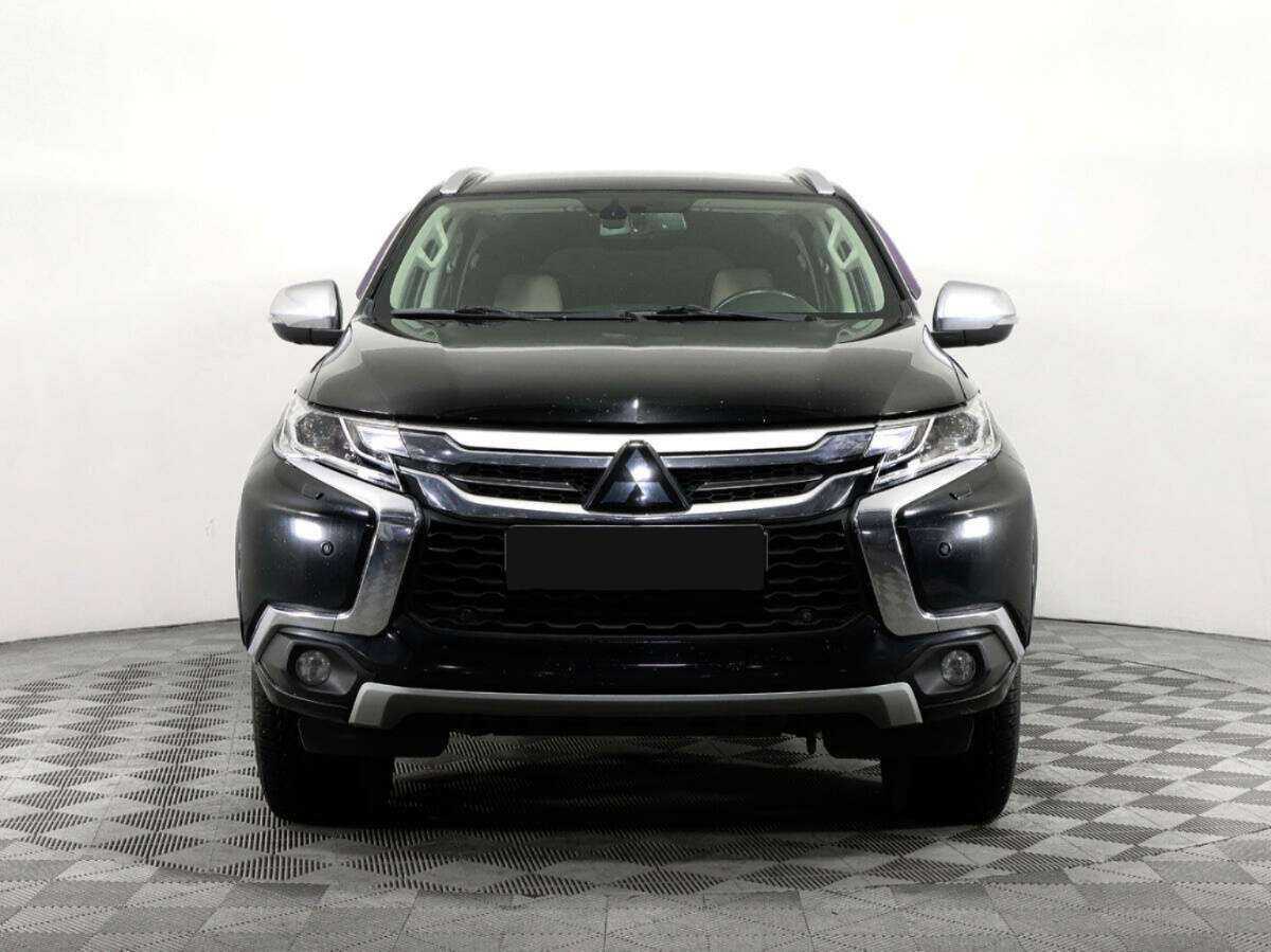 Mitsubishi Pajero Sport, 2017 - 140 000 км. | Фото №2