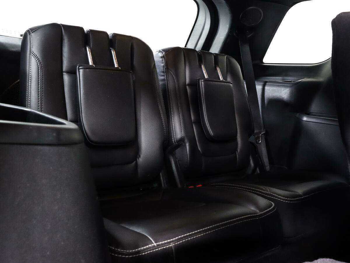 Ford Explorer, 2018 Фото №16