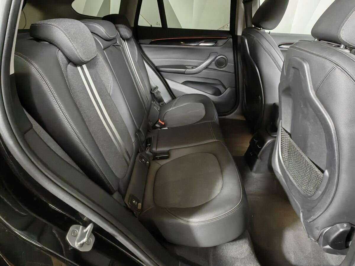 BMW X1 18d xDrive, 2020 Фото №12