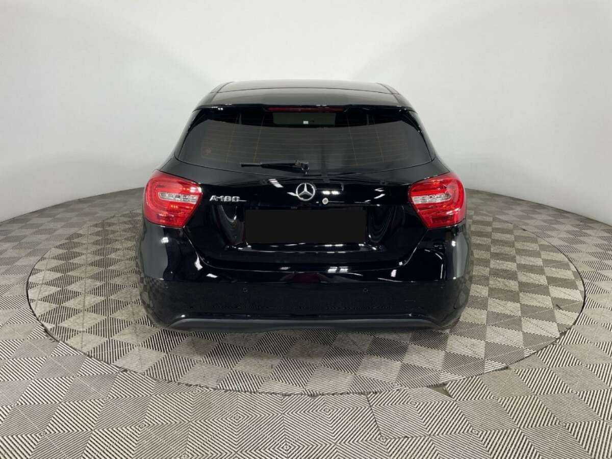 Mercedes-Benz A-Класс 180, 2014 - 213 461 км. | Фото №3