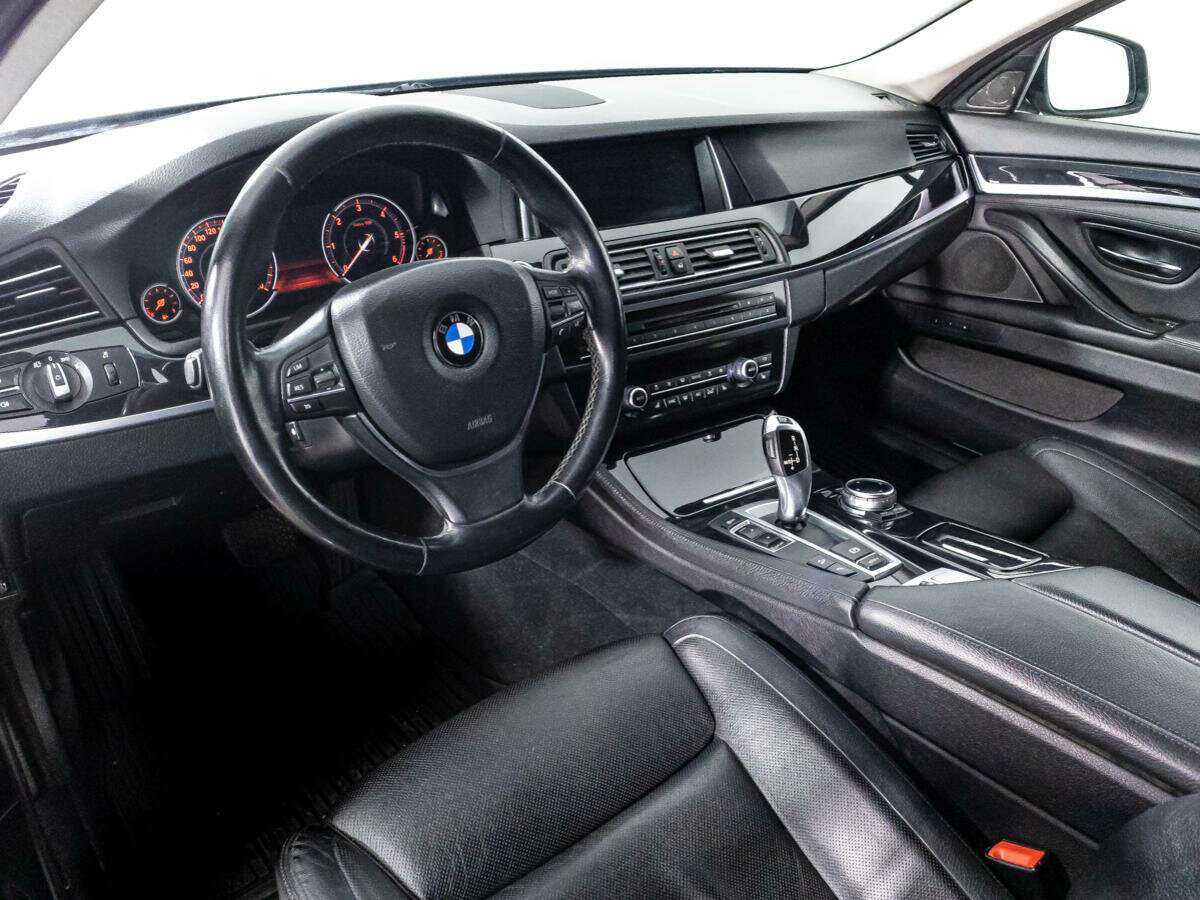 BMW 5 серии 530d xDrive, 2014 Фото №11
