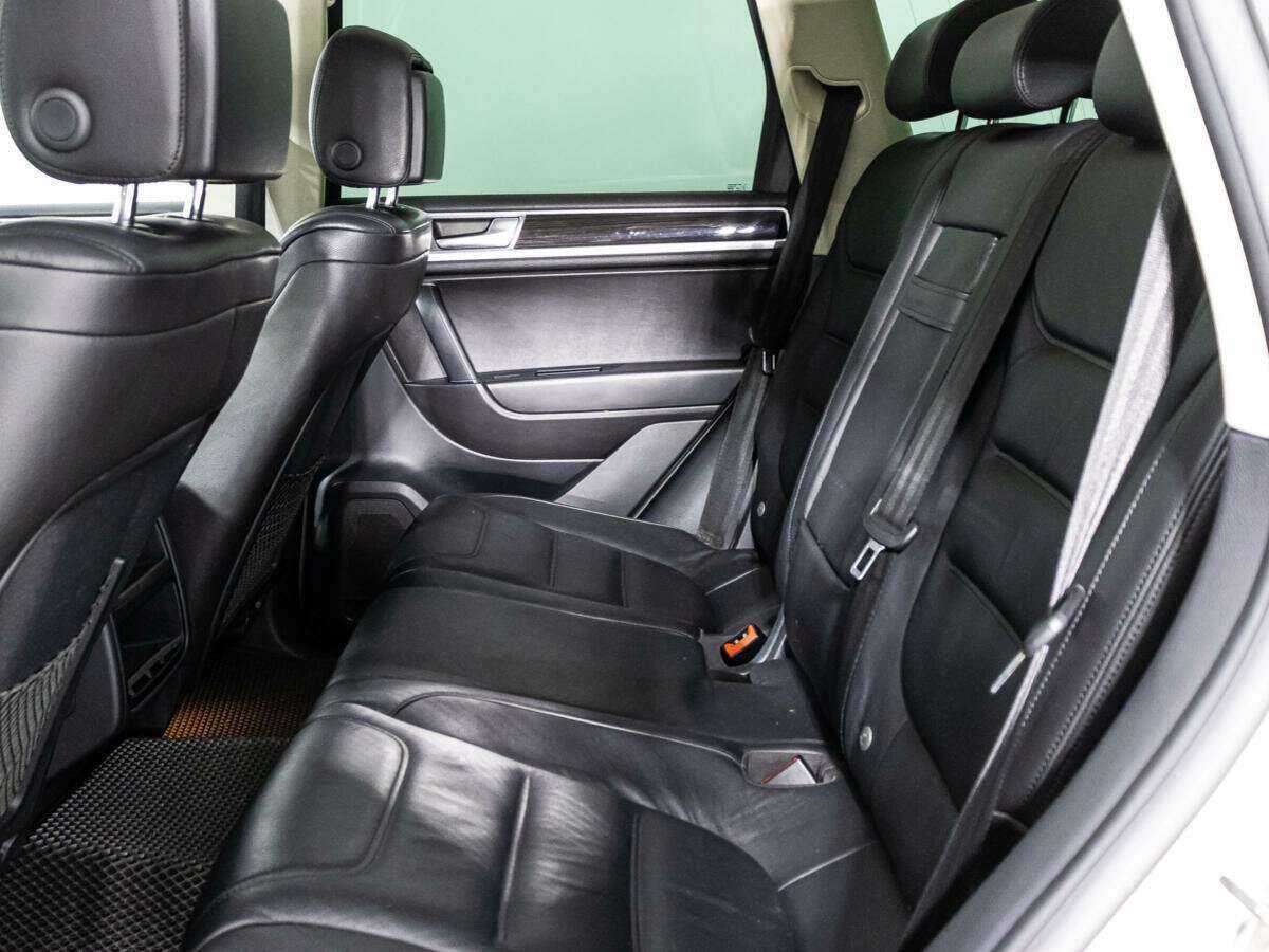 Volkswagen Touareg, 2015 Фото №8